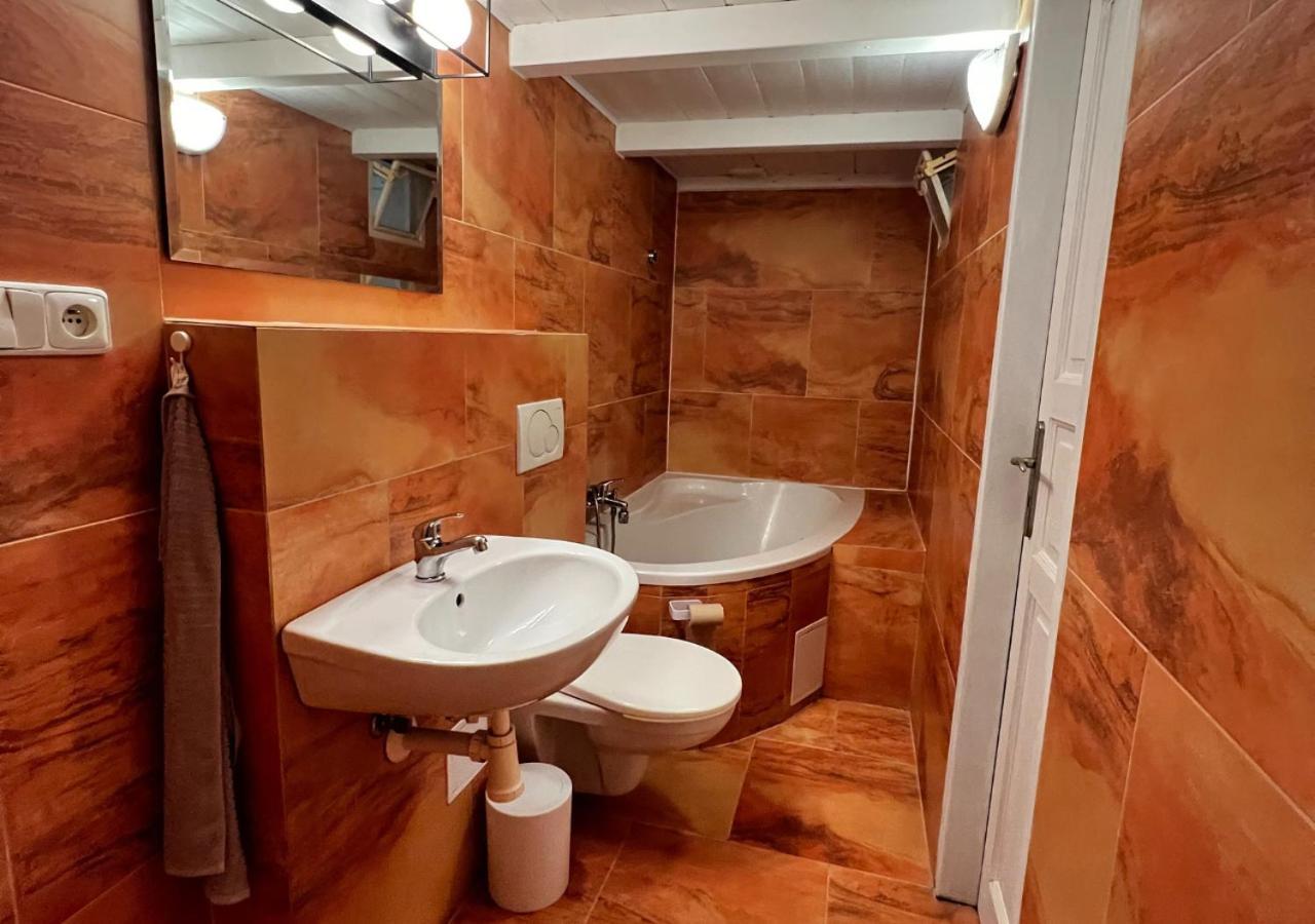 Appartamento Cozy Oasis - Central & Quiet