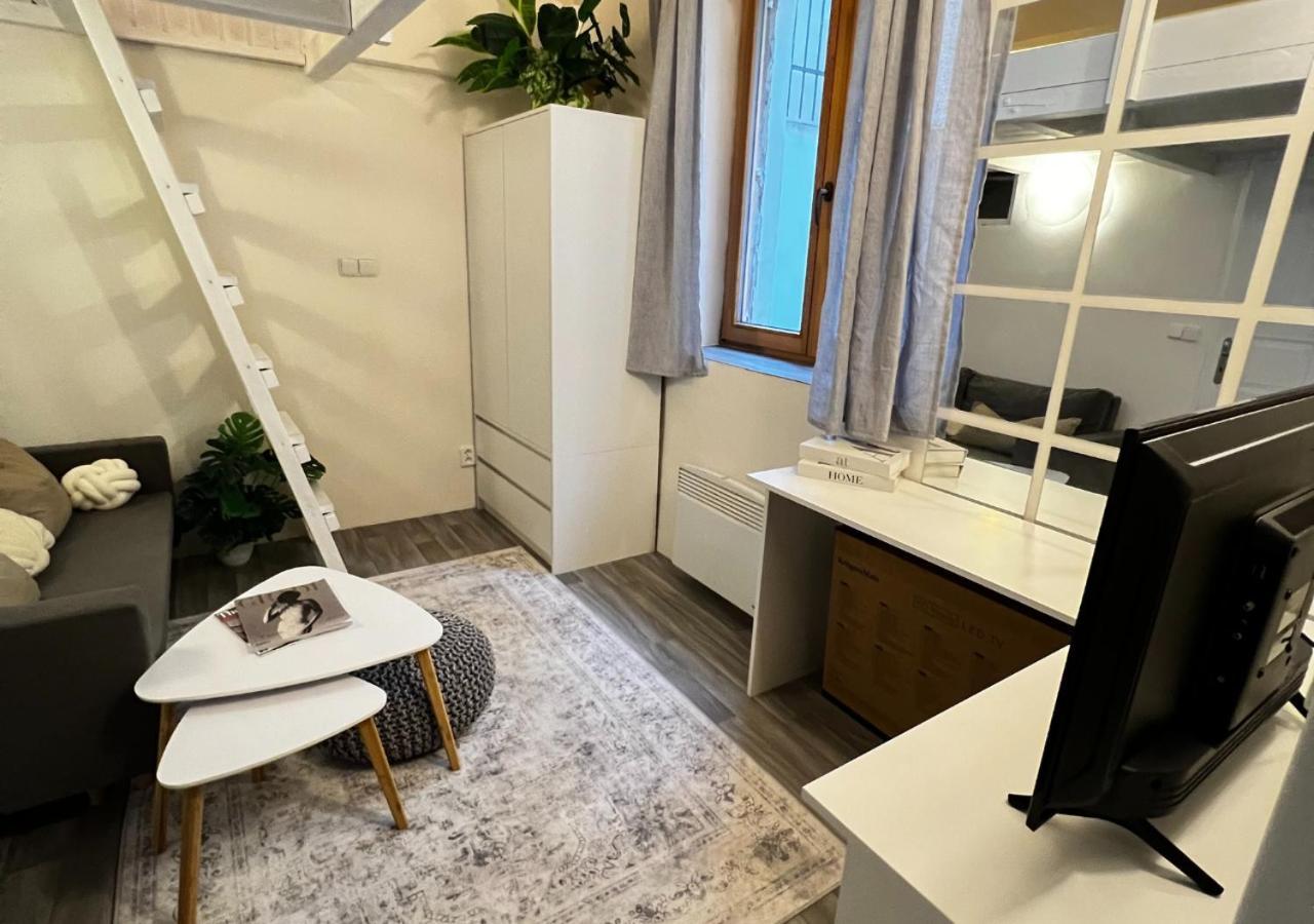 Cozy Oasis - Central & Quiet Appartamento *